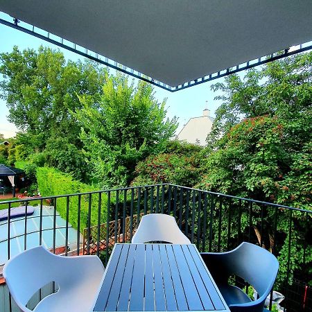 Near Lake Fully Furnished Beautiful Apartment Wien Exteriör bild
